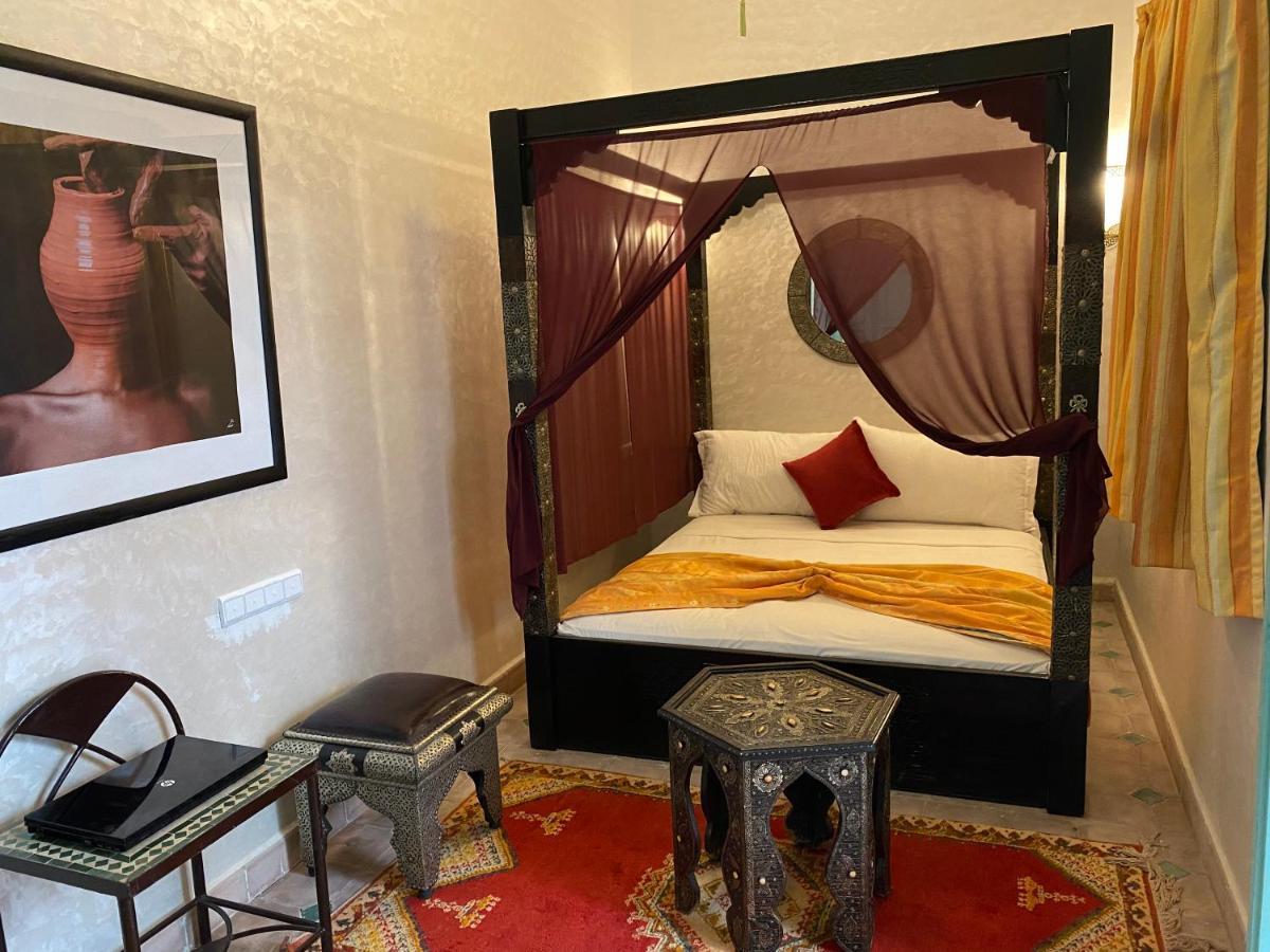 Riad Deux Palmiers Marrakesh Exterior photo